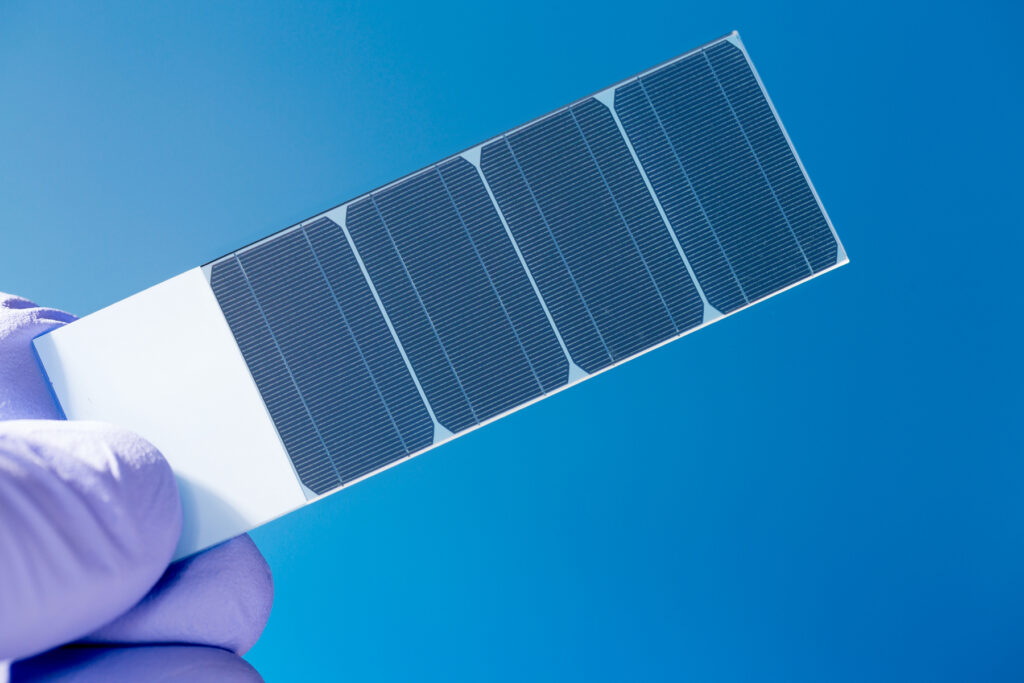 what materials are needed to make a solar panel